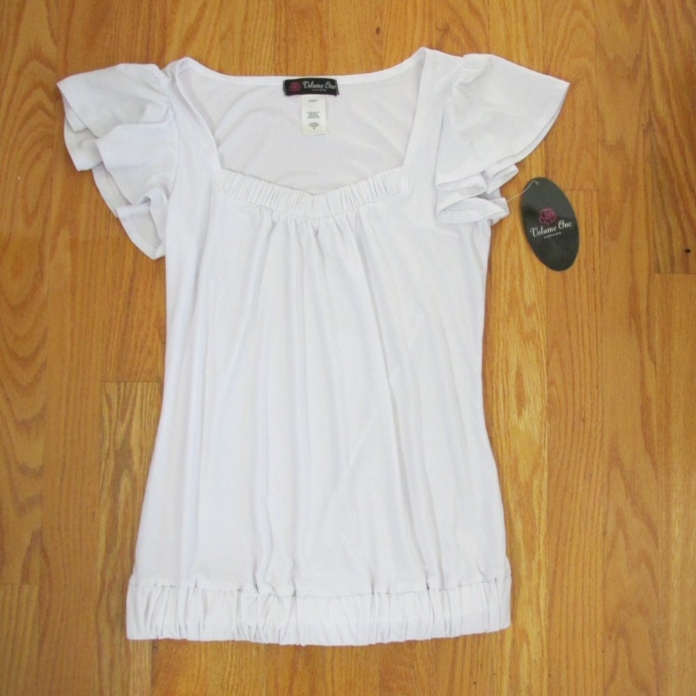 VOLUME ONE WOMEN'S JUNIOR'S SIZE M TOP WHITE SHIRT CAP RUFFLE SLEEVES NWT